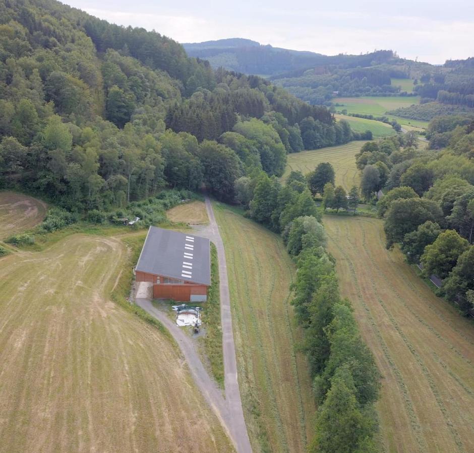 Apartamento Urlaub Auf Dem Bauernhof Netphen Exterior foto